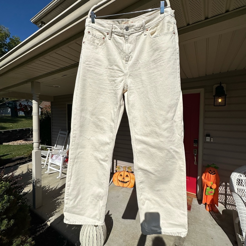 Levi’s Low Pro Straight Cream Denim Jeans